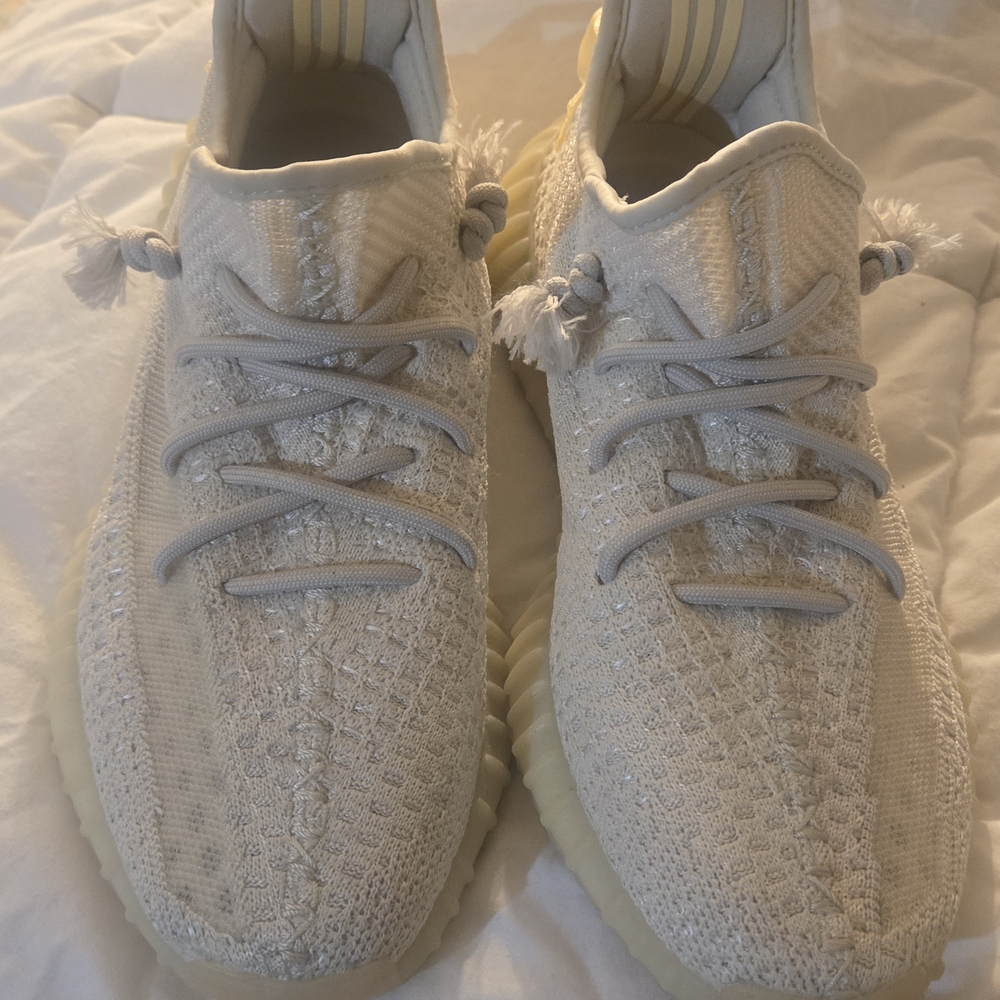 Adidas Yeeze Color Changing Worn 2x
